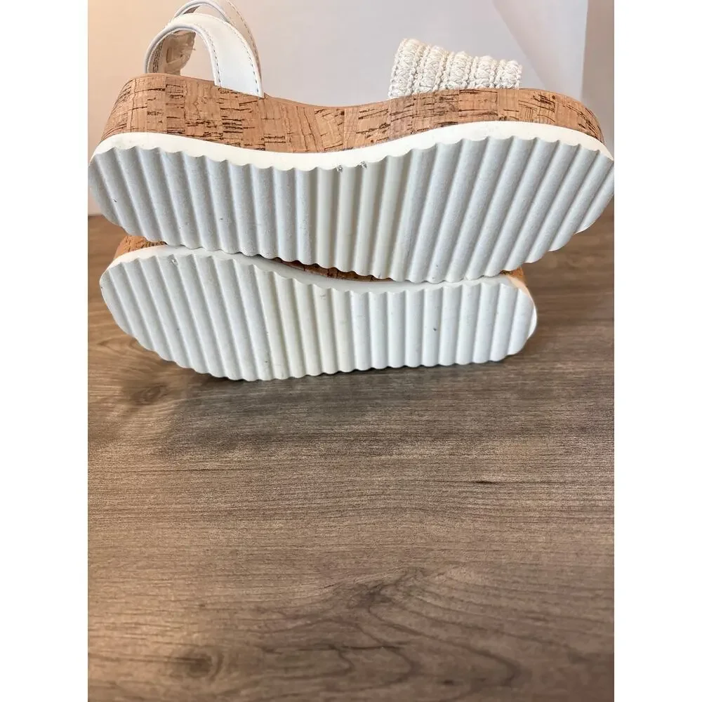 Girls NEW In Box Haute Hippie Cream Lohla Woven Strappy Platform Sandals Size 1